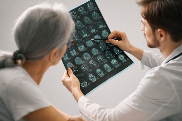 Everything You Need To Know About Dementia And How To Detect It