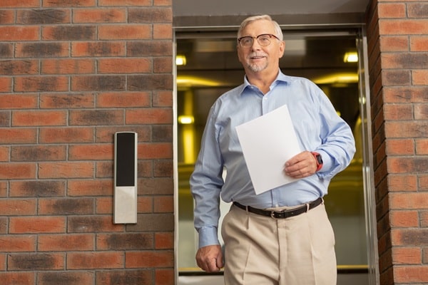 Advantages Of Living In A Senior Living Community