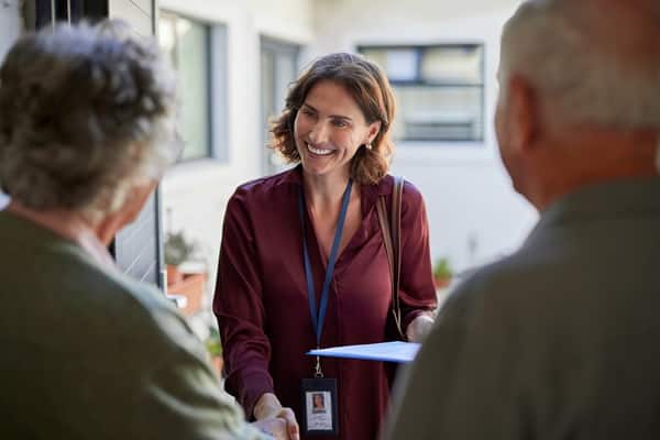 Transitioning to Senior Living: Tips for a Smooth Move