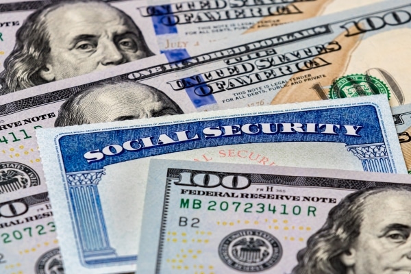 Government Benefits For Seniors Over 65