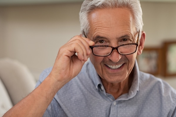 Tips to Protect Your Eyesight as You Grow Older